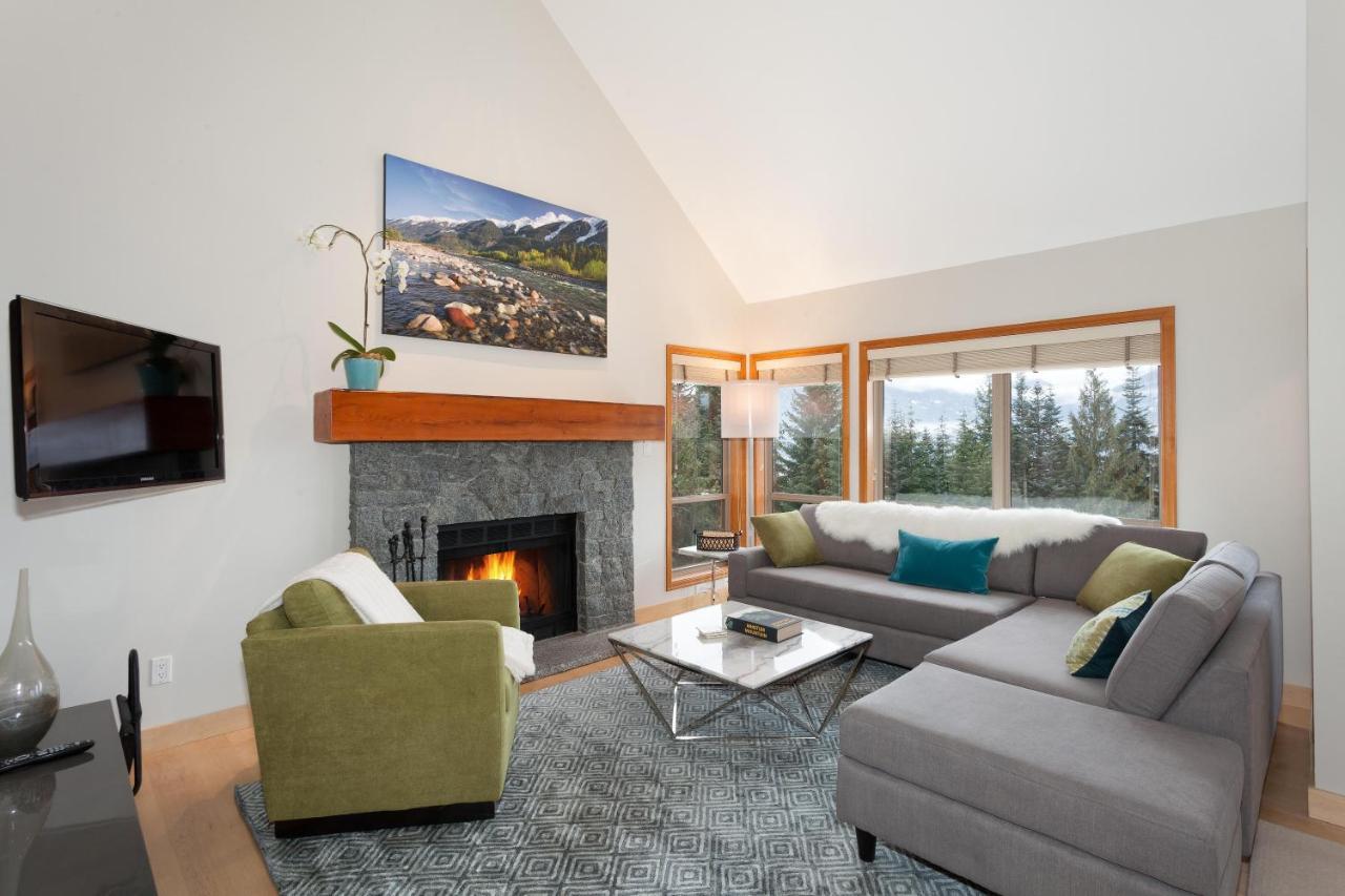 Painted Cliff 11 | Dog Friendly! Ski-In Ski-Out Benchlands Townhome W/ Hot Tub & Fireplace Whistler Exterior foto