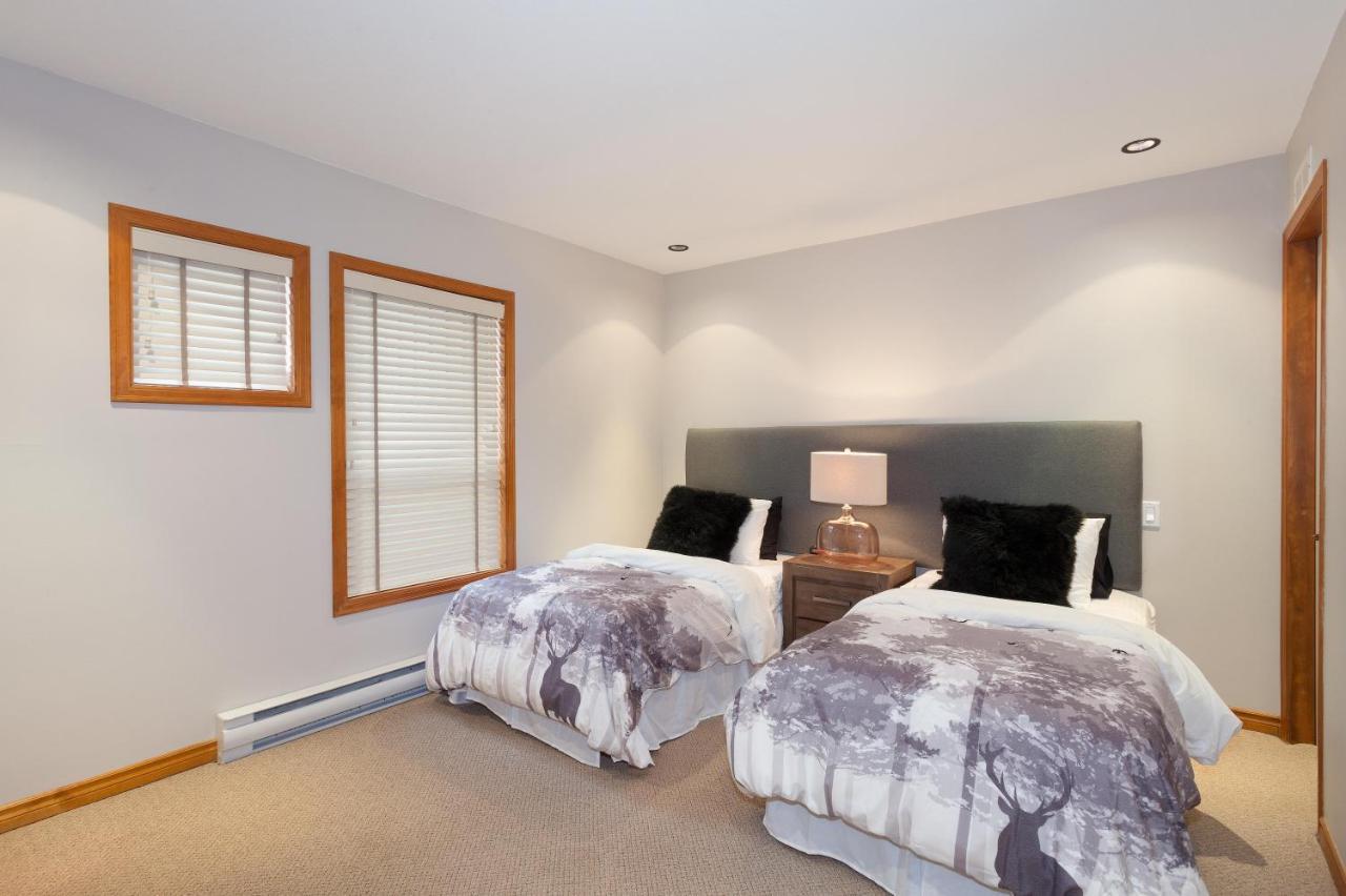 Painted Cliff 11 | Dog Friendly! Ski-In Ski-Out Benchlands Townhome W/ Hot Tub & Fireplace Whistler Exterior foto